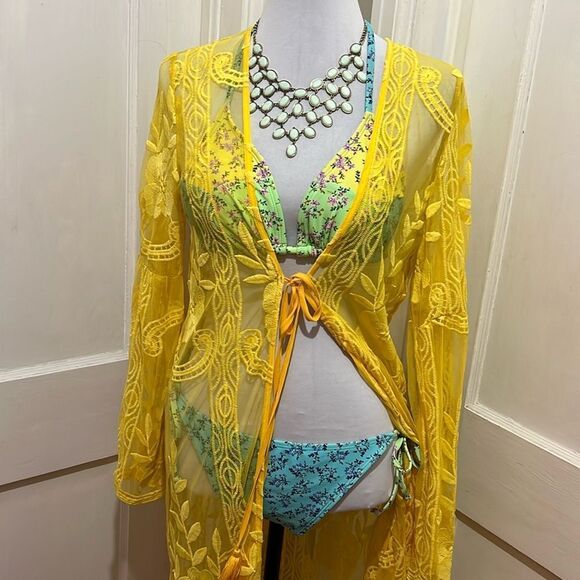Bright Yellow Lace Swim Cover Up by L Love Women’s Large New Without Tags - Picture 1 of 7